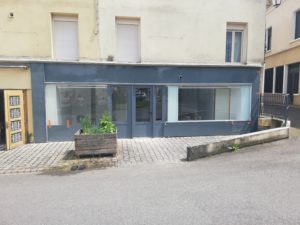 GIGAND STEEVE - rénovation finie pour la devanture d'un magasin